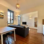 Le Printemps * Bel Appartement Climatise * Hypercentre